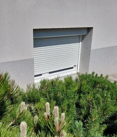 City Pine, Free Parking Appartement