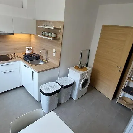 City Pine, Free Parking Appartement